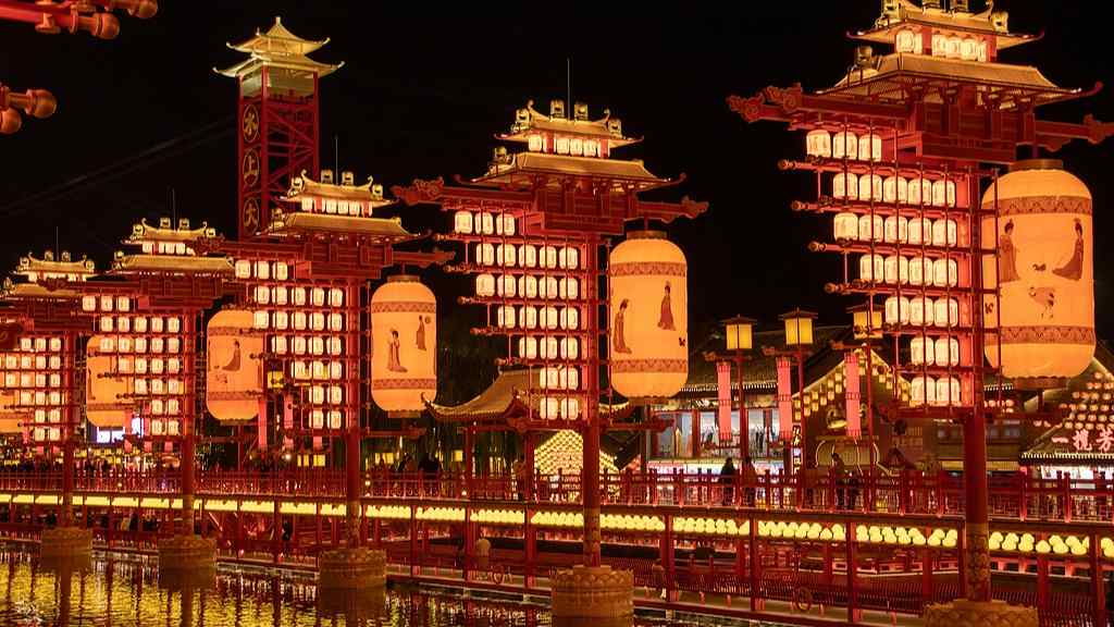 2025年春节非遗文化助力文旅融合升温