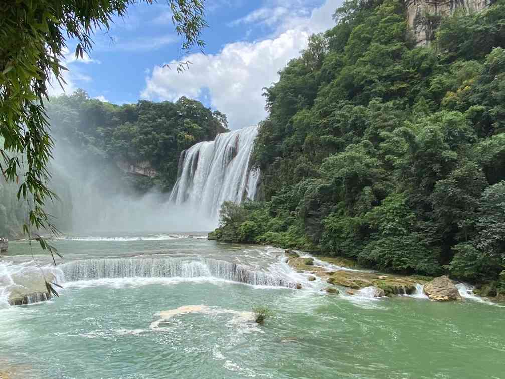 传统景区转型升级新路径：夜游创新赋能文旅体验