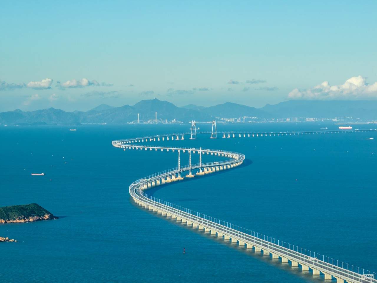 粤车南下与大湾区跨境自驾双向互通推动文旅协同发展