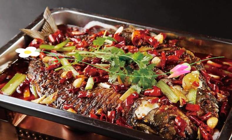 巫山烤鱼制作工艺与历史传承探秘