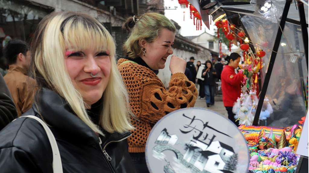 中国免签政策优化，推动国际旅游市场的交流与发展