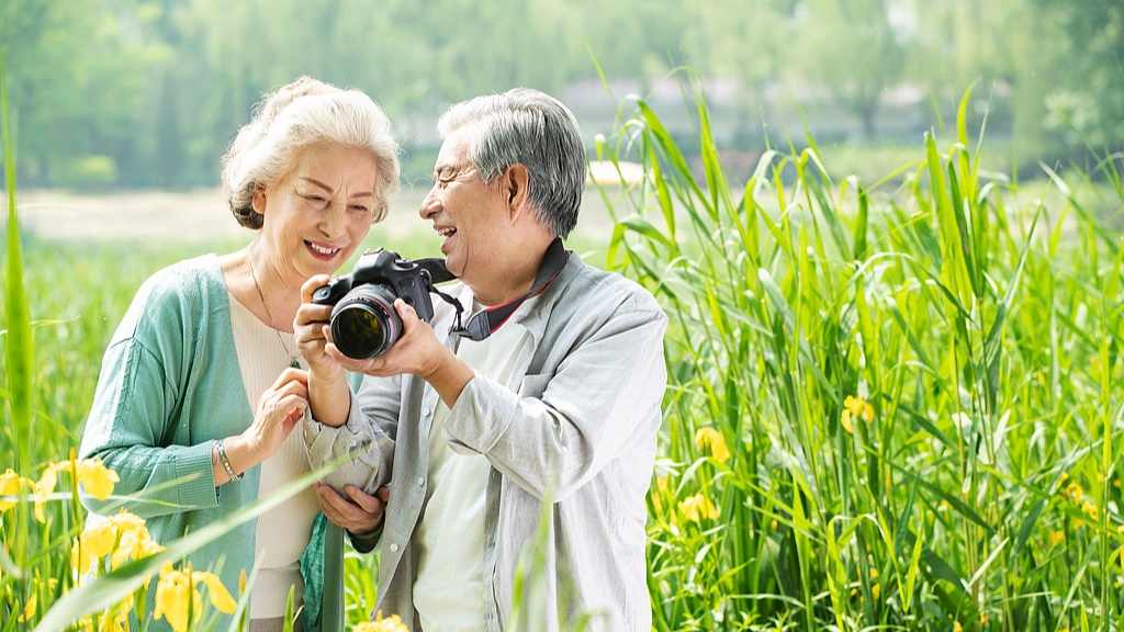70岁以上老人参团旅游遭年龄限制 团购门槛设置合理性引关注