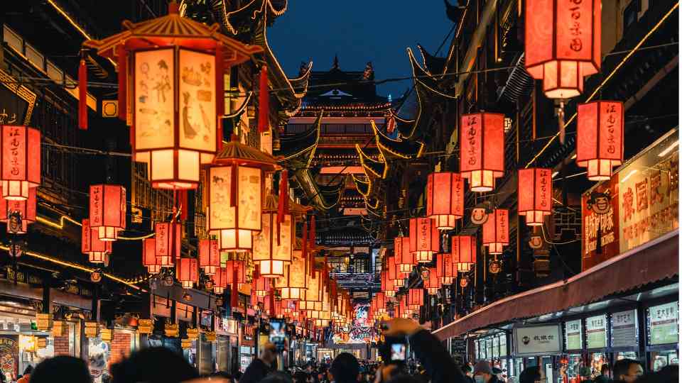 春节旅游市场迎来爆发式增长，入境游订单同比增长超200%