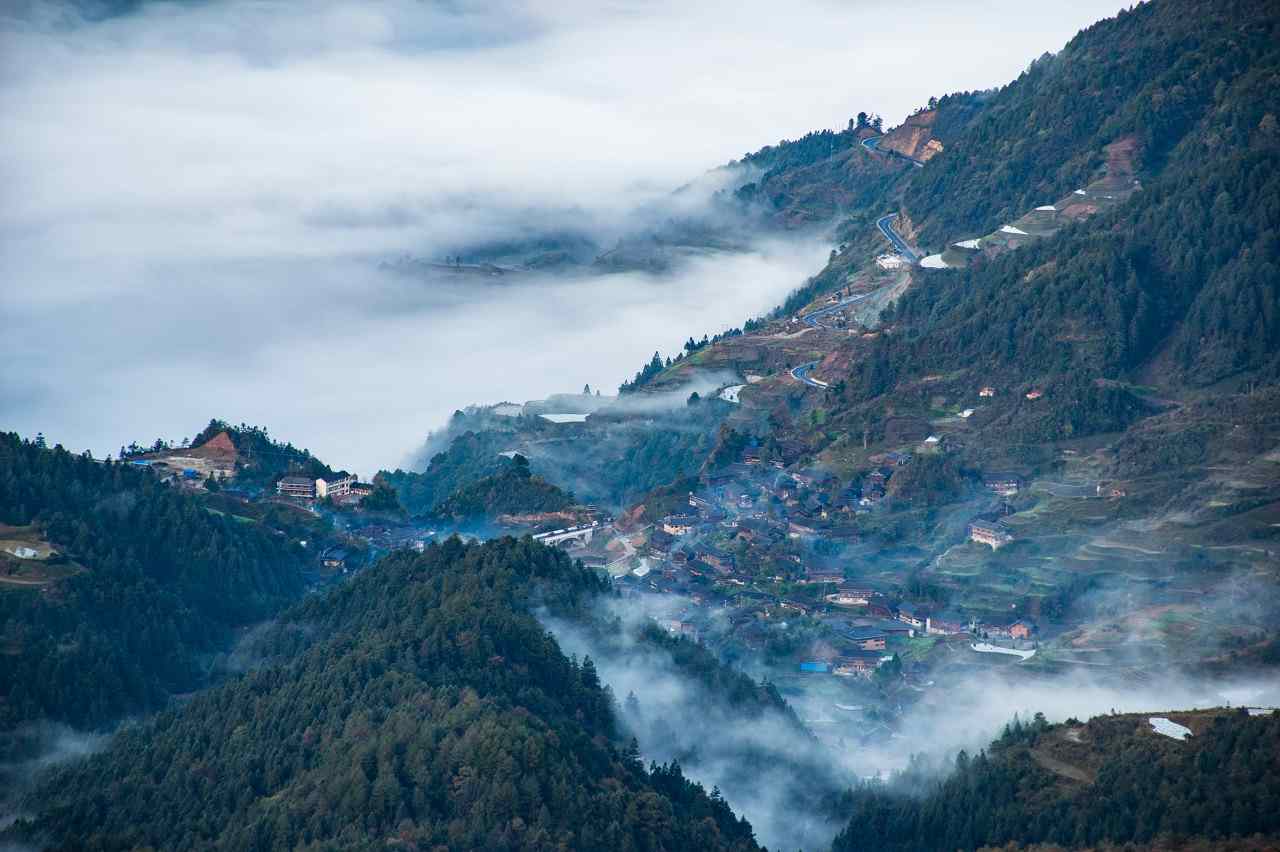 探秘雷公山：苗岭桂冠上的自然与人文瑰宝