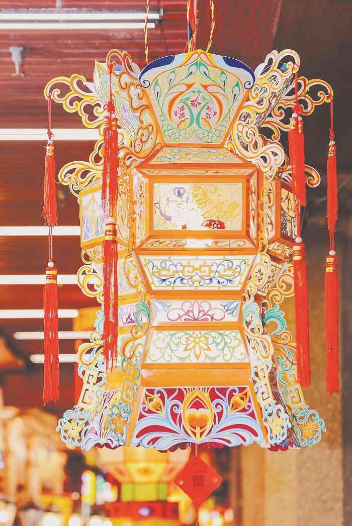 泉州灯彩传承千年文化记忆中的非遗之美