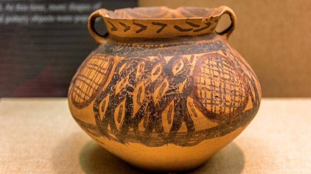 山西吕梁发现新石器时代五边形房址 出土35件文物