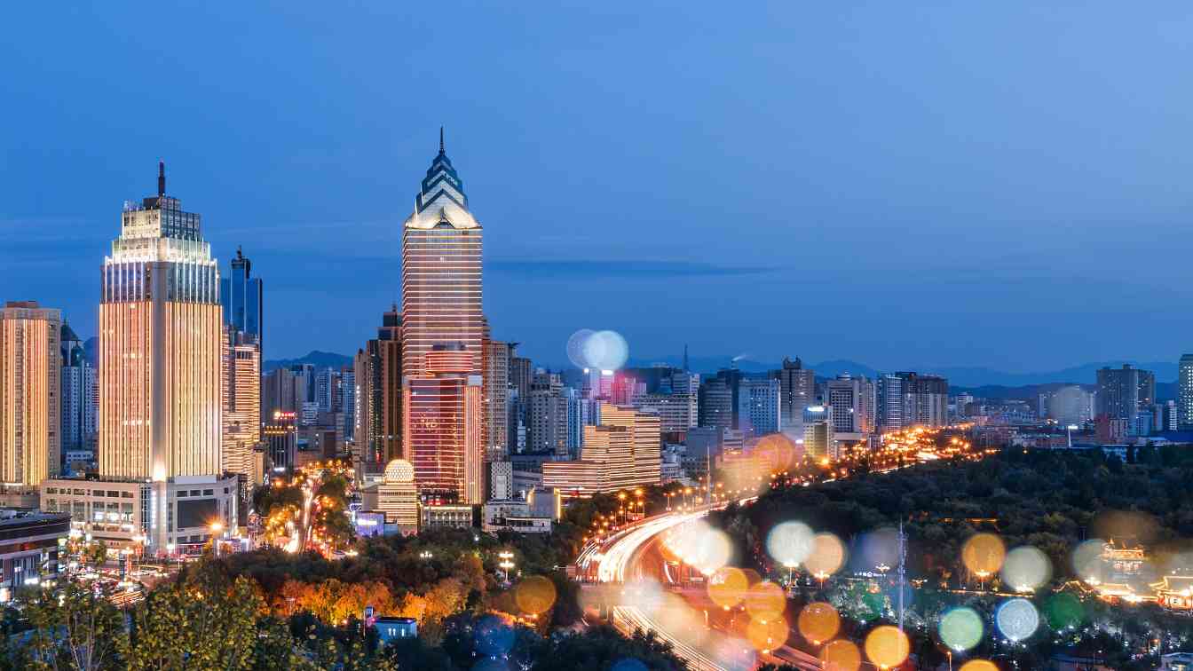 新疆文旅产业蓬勃发展 绘就民族团结时代画卷