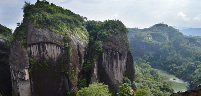 武夷山三天两夜自由行攻略：九曲溪漂流天游峰徒步避坑指南