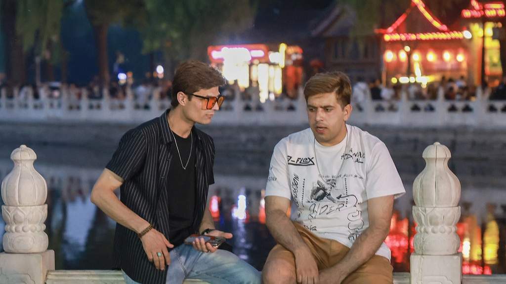 中国入境旅游持续升温 外国游客体验中华文化热力四射