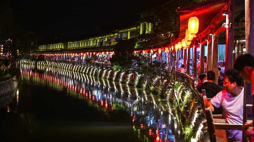 小城游亲子游味蕾游火爆 五一假期新中式游成风向标