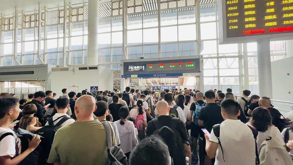 铁路暑运新变革：AI技术赋能智慧出行体验全面升级