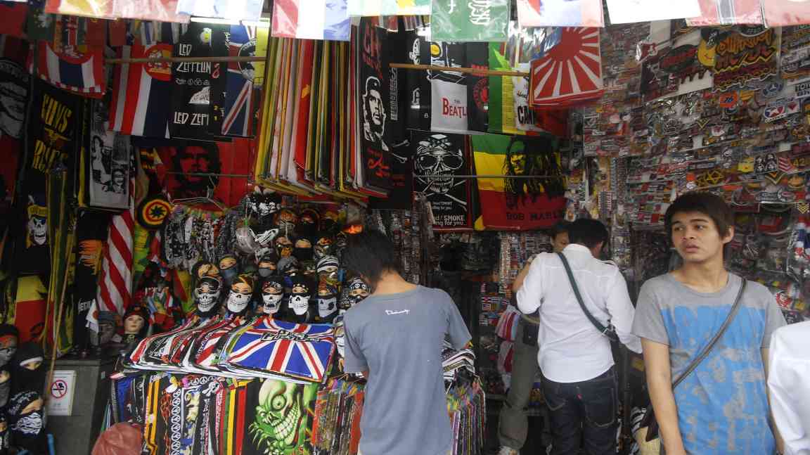 境外旅游购物需谨慎 当心