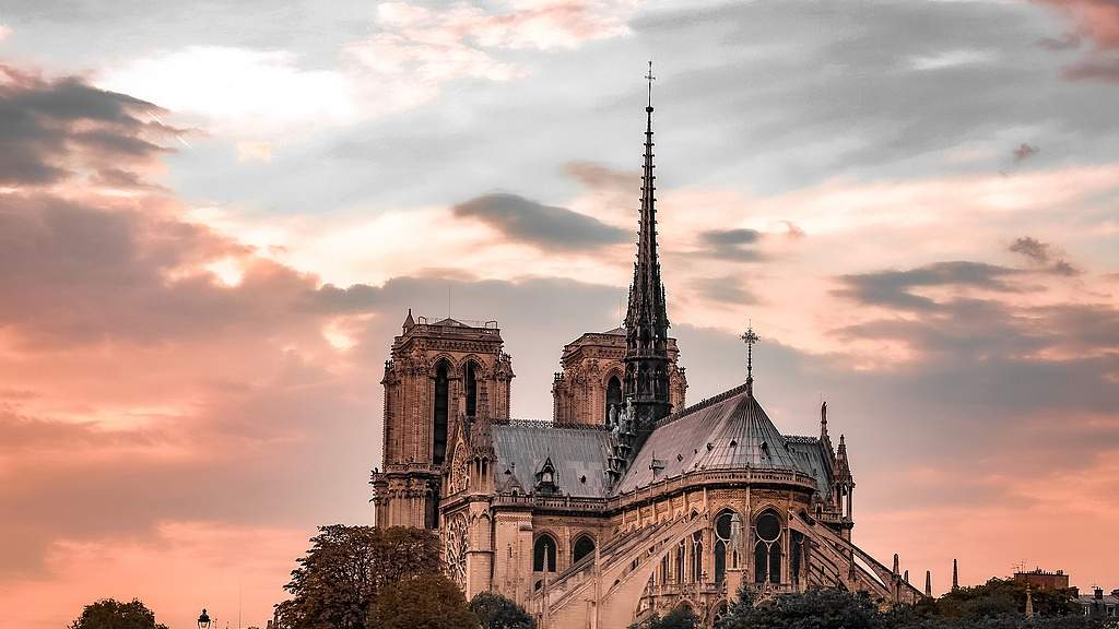 巴黎圣母院重新开放安保升级 将部署数千警力保障仪式安全