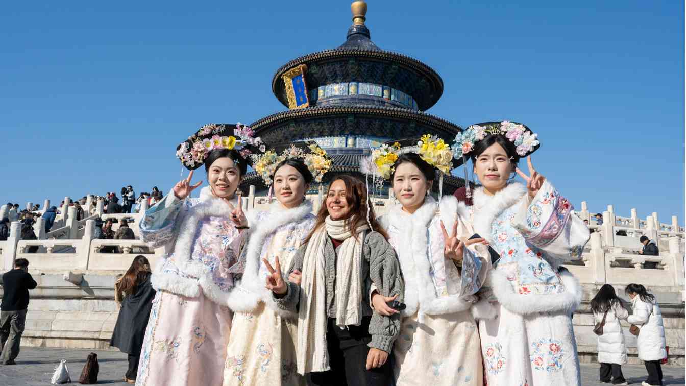 中国入境游强劲复苏 免签政策助力建设旅游强国